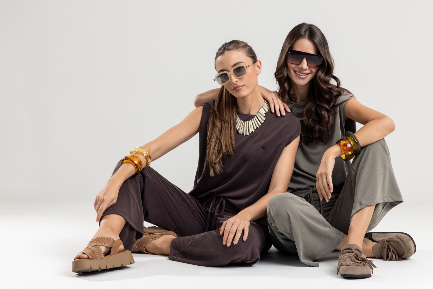 Bohem Stilde İkili Moda Portresi